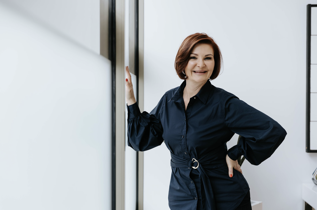 Local Licensed Realtor Carien Rennie of Luxury BC Living in Kelowna Okanagan British Columbia Canada 3 Local Licensed Realtor Carien Rennie of Luxury BC Living in Kelowna Okanagan British Columbia Canada 3